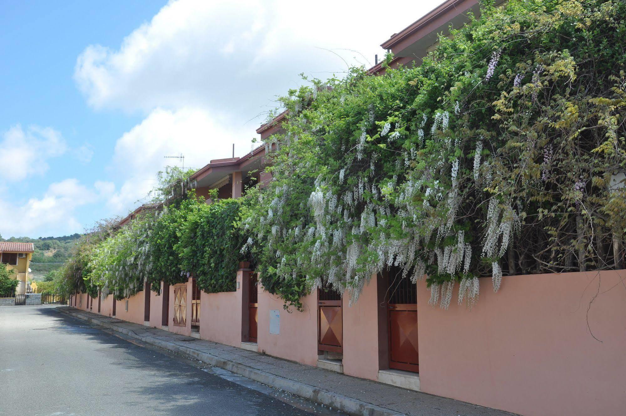 Aparthotel Residenza Le Due Palme à Villasimius Extérieur photo