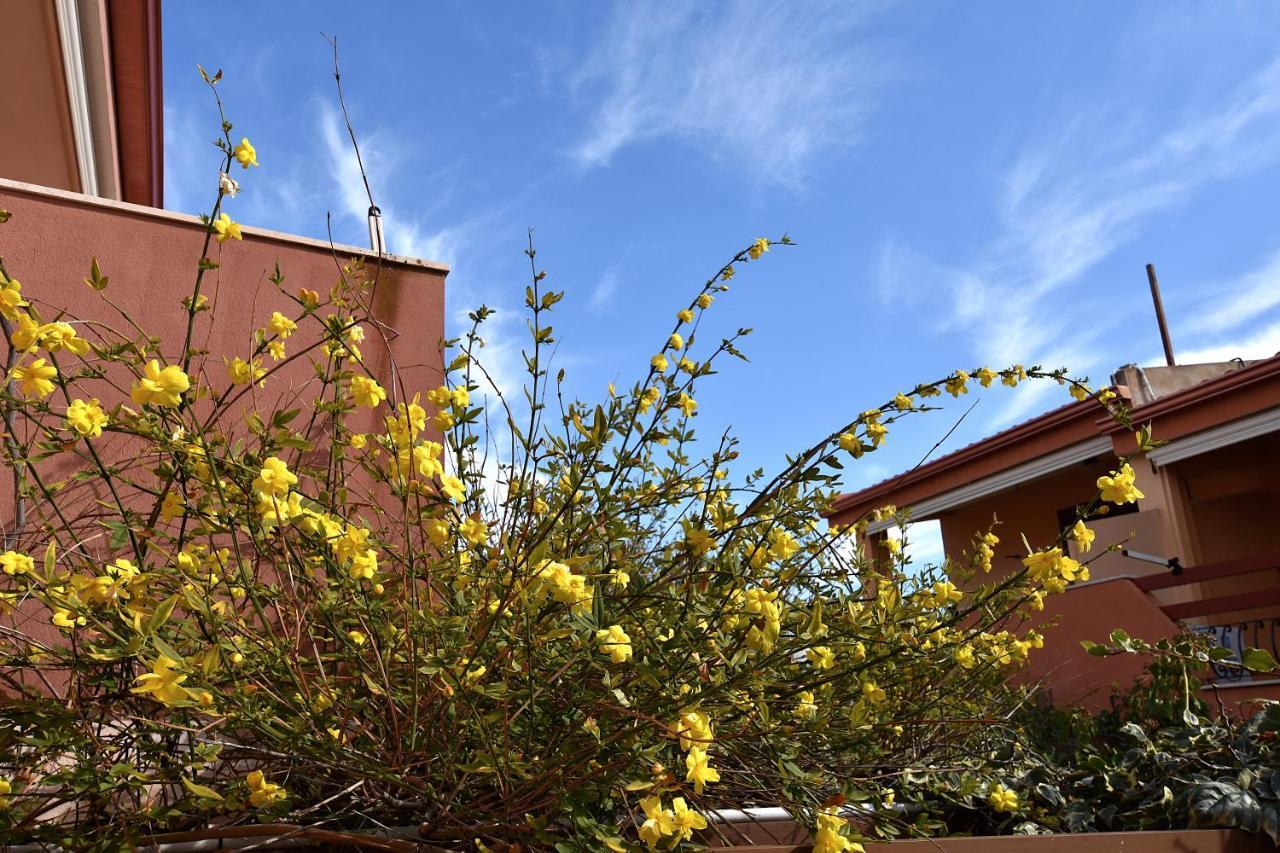 Aparthotel Residenza Le Due Palme à Villasimius Extérieur photo